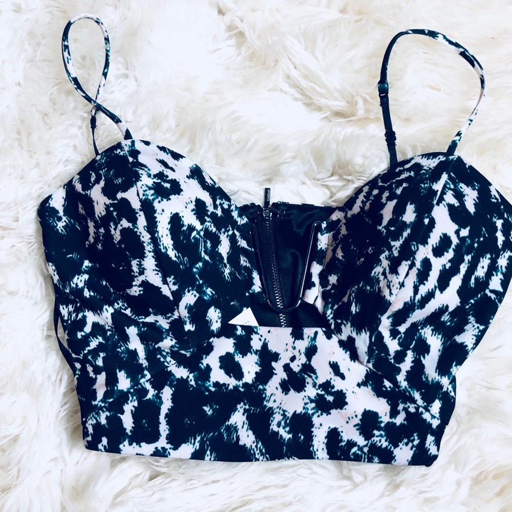 NWT Leopard print BEBE crop top